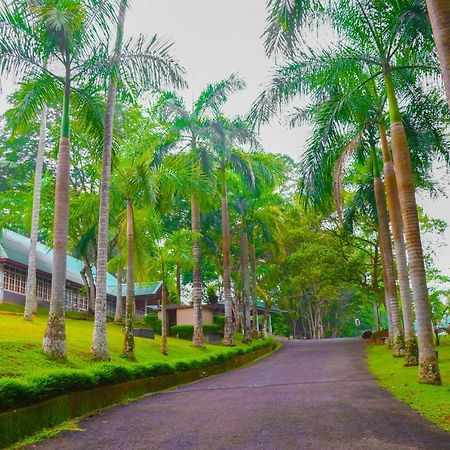 Rajanawa Resort Ratnapura Ngoại thất bức ảnh